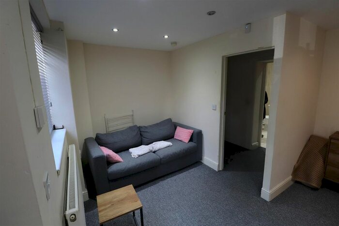 1 Bedroom Flat To Rent In Walsgrave Road, Coventry, CV2