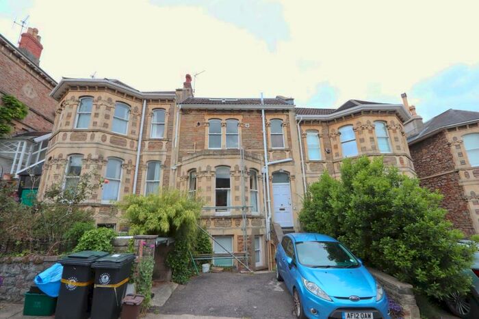 1 Bedroom Flat To Rent In Hughenden Road, Clifton, Bristol, BS8