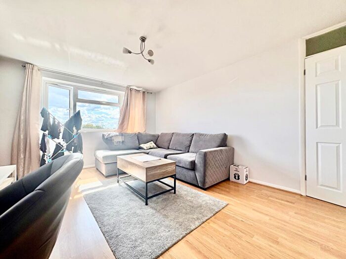 2 Bedroom Apartment To Rent In Gauldie Way, Standon, Ware, SG11