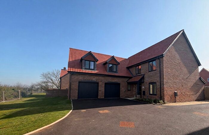 5 Bedroom Detached House For Sale In Plot The Whitebeam, Green Park Gardens, Goffs Oak, Waltham Cross, EN7