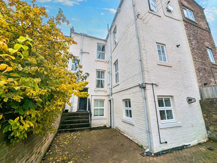 2 Bedroom Apartment For Sale In Tynedale Terrace, Hexham, Northumberland, NE46