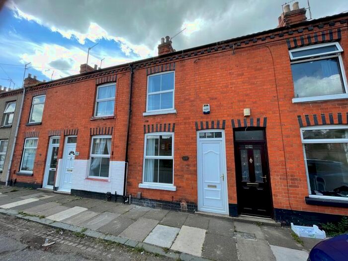2 Bedroom Terraced House To Rent In Stanley Road, Northampton, NN5