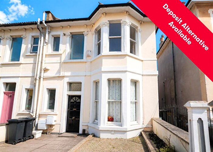 4 Bedroom End Of Terrace House To Rent In Ashley Court Road, Bristol, Somerset, BS7
