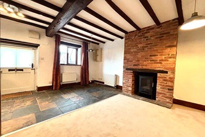 2 Bedroom Cottage To Rent In Swan Street, Alcester, Dp, B49