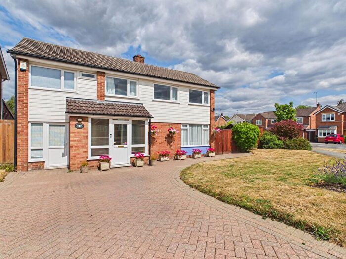 4 Bedroom Detached House For Sale In Hall Farm Road, Duffield, Belper, Derbyshire, DE56