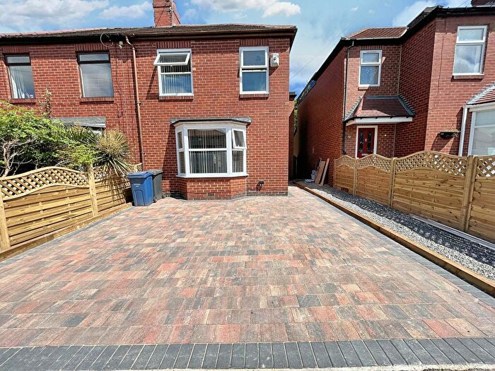 3 Bedroom Semi-Detached House To Rent In Colman Avenue, ., South Shields, Tyne And Wear, NE34
