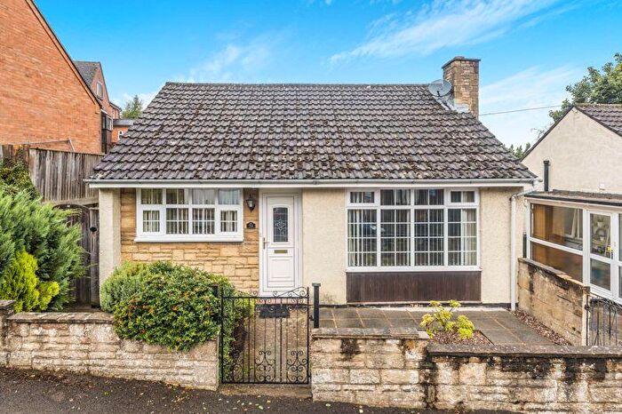 2 Bedroom Detached Bungalow For Sale In Britannia Road, Banbury, OX16