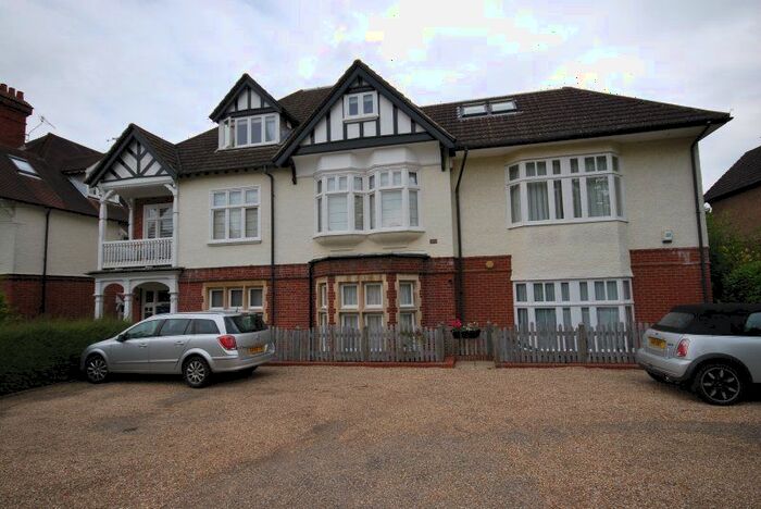 2 Bedroom Property To Rent In Warwick Park, Tunbridge Wells, TN2