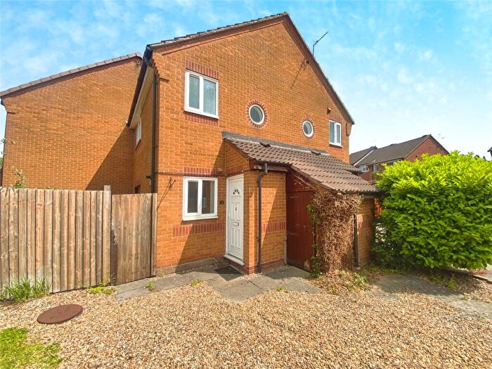 1 Bedroom House To Rent In Highgrove Crescent, Leicester, Leicestershire, LE2