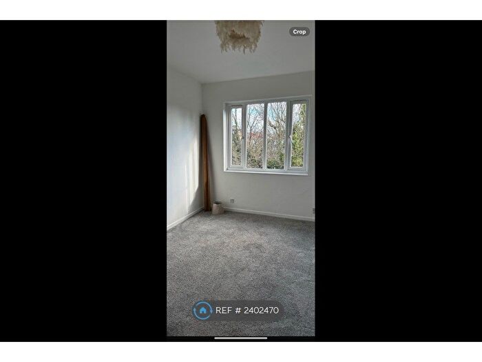1 Bedroom Flat To Rent In Coleridge Court, New Barnet, Barnet, EN5