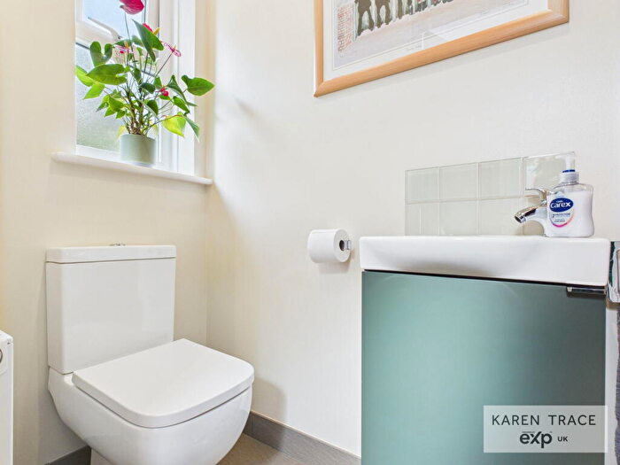 3 Bedroom Semi-Detached House For Sale In Chandlers Walk, Charlestown, PL25