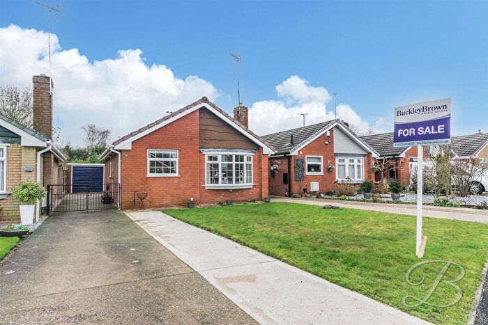 2 Bedroom Detached Bungalow For Sale In Hereford Avenue, Mansfield Woodhouse, Mansfield, NG19