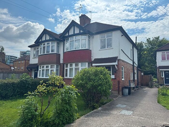 1 Bedroom Flat To Rent In Nield Road, Hayes, UB3