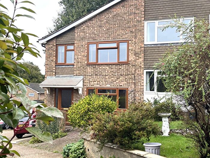 3 Bedroom Semi-Detached House For Sale In Sir Davids Park, Tunbridge Wells, TN4