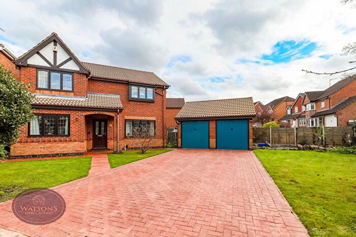 4 Bedroom Detached House For Sale In Kenton Avenue, Nuthall, Nottingham, NG16