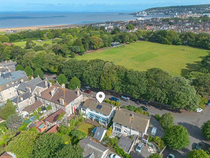 5 Bedroom Detached House For Sale In Clarence Road South, South Ward - House + Garden Studio, BS23