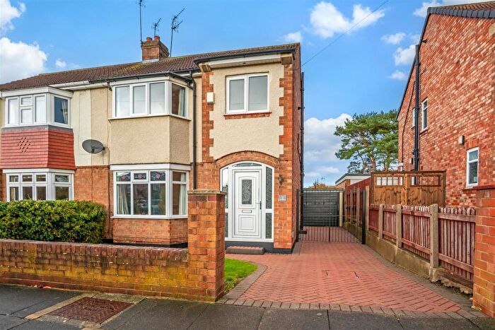 3 Bedroom Semi-Detached House For Sale In Yoredale Avenue, Darlington, DL3