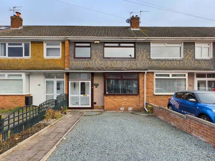 3 Bedroom Property To Rent In Samuel White Road, Bristol, BS15