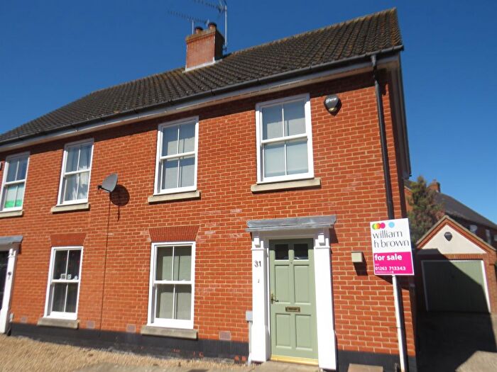 3 Bedroom Semi-Detached House For Sale In Neil Avenue, Holt, NR25