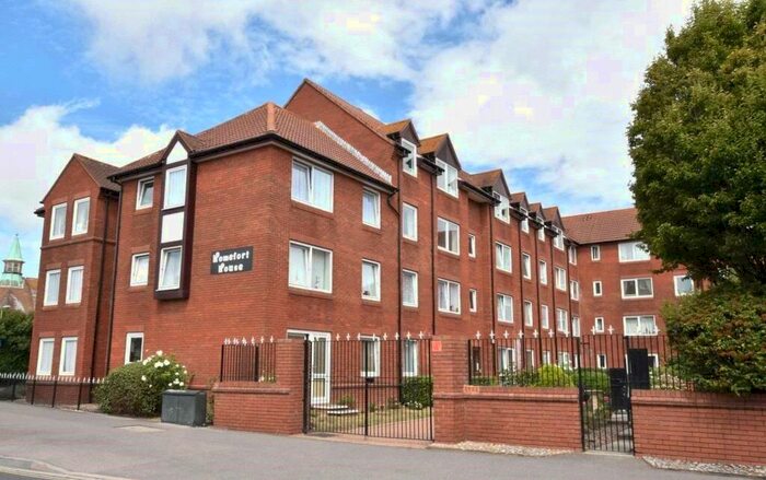 1 Bedroom Apartment To Rent In Homefort House, Stoke Road, Gosport, Hampshire, PO12