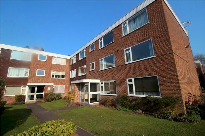 2 Bedroom Flat To Rent In Croftleigh Gardens, Kingslea Road, Solihull, B91