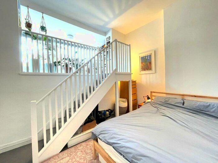 1 Bedroom Flat To Rent In Stroud Green Road, Finsbury Park, N4