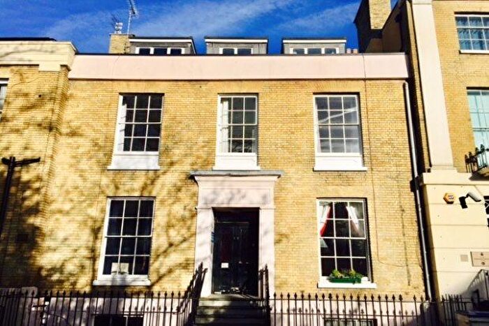 2 Bedroom Flat To Rent In Cranbury Court, Southampton, SO14