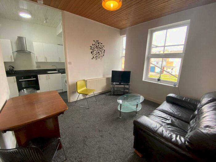 1 Bedroom Apartment To Rent In Albert Road, Stechford, Birmingham, B33