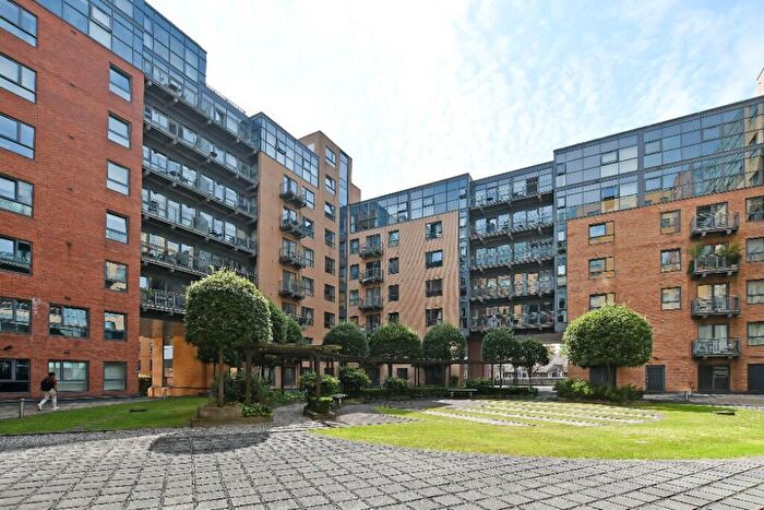 5 Bedroom Apartment To Rent In West One Space, Fitzwilliam Street, Sheffield, S1