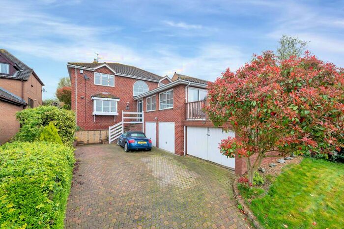 4 Bedroom Detached House For Sale In Toft, Bourne, PE10