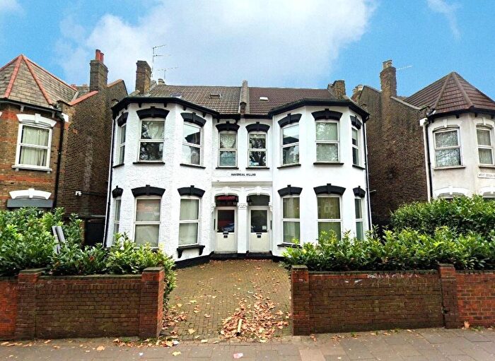 11 Bedroom Block Of Apartments For Sale In Green Lanes, London, N15