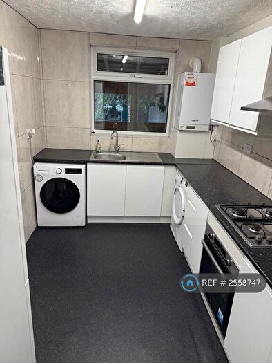 3 Bedroom Terraced House To Rent In Durban Road, London, N17