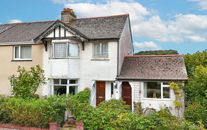 4 Bedroom End Of Terrace House For Sale In York Road, Paignton, TQ4