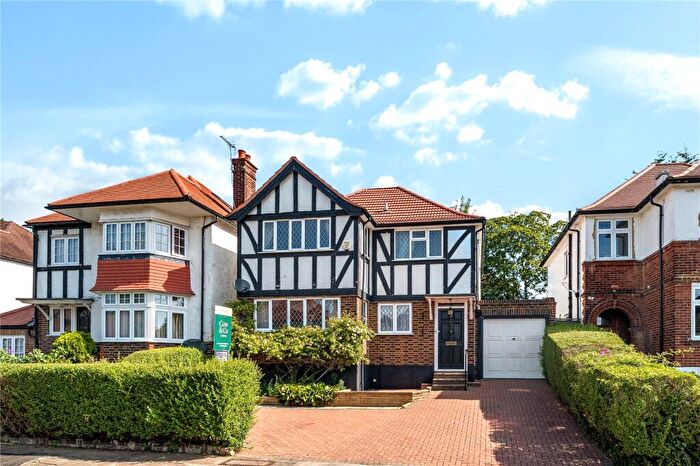 3 Bedroom Detached House For Sale In Eversley Avenue, Wembley, HA9