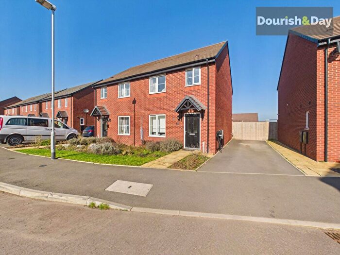 3 Bedroom Semi Detached House For Sale In Bolsover Drive, Stafford, ST16