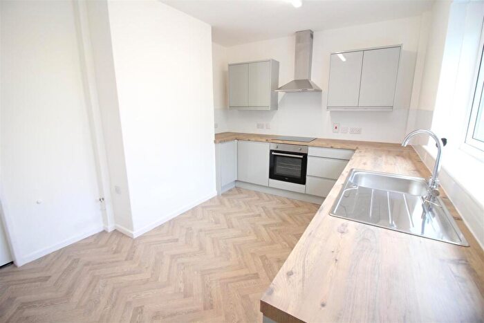 2 Bedroom Semi-Detached House For Sale In Summerhill Road, Garforth Leeds, LS25