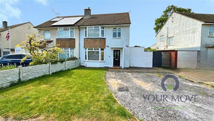 3 Bedroom Semi-Detached House For Sale In Highbury Grove, Clapham, Bedford, Bedfordshire, MK41