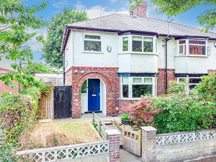 3 Bedroom Semi-Detached House For Sale In Grove Lane, Leeds, LS6