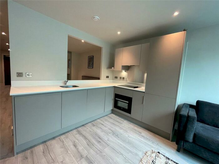 Apartment To Rent In Thames Valley, Wokingham Road, Bracknell, Berkshire, RG42