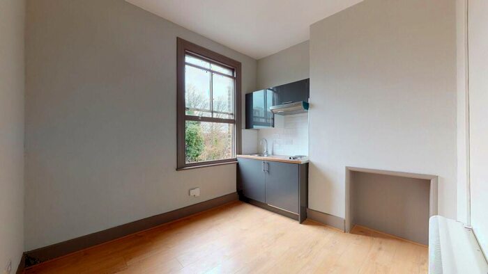 Studio To Rent In Iverson Road, NW6