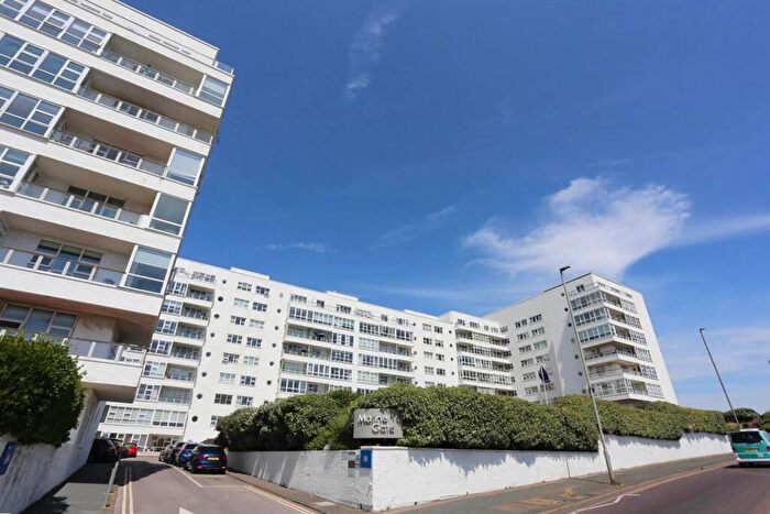 2 Bedroom Flat To Rent In Marine Gate, Brighton, BN2