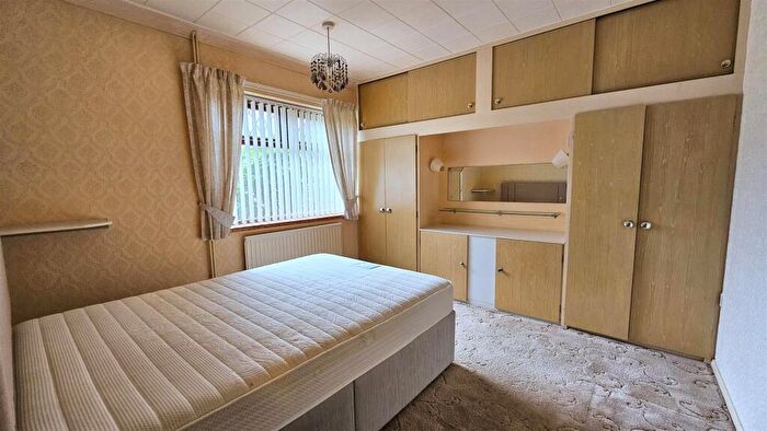 2 Bedroom Semi-Detached Bungalow For Sale In Sycamore Avenue, Bradwell, NR31
