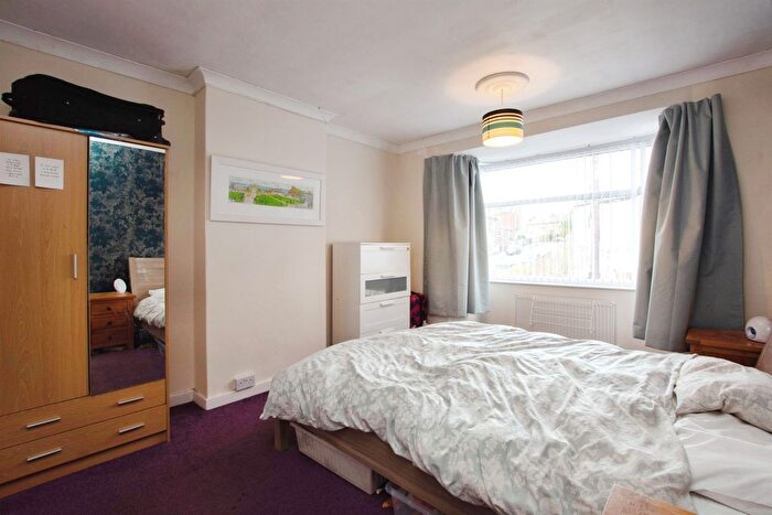 3 Bedroom Detached House For Sale In Ingram Road, Bulwell, Nottingham, NG6