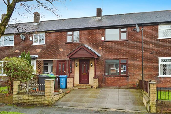 3 Bedroom Property To Rent In Westerhill Road, Oldham, Greater Manchester, OL8