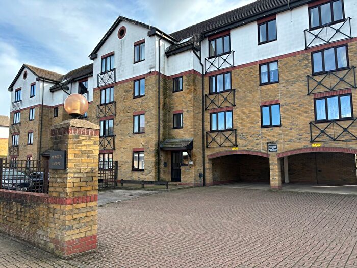 2 Bedroom Flat To Rent In Viersen Platz, Peterborough, PE1