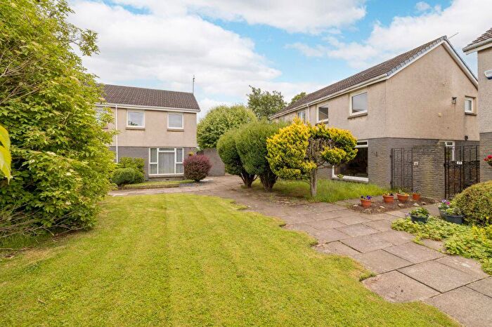 3 Bedroom Semi-Detached House For Sale In Craigs Park, Edinburgh, EH12