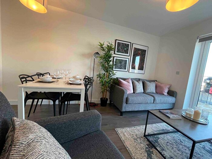 2 Bedroom Flat For Sale In City Residence, Liverpool, L5