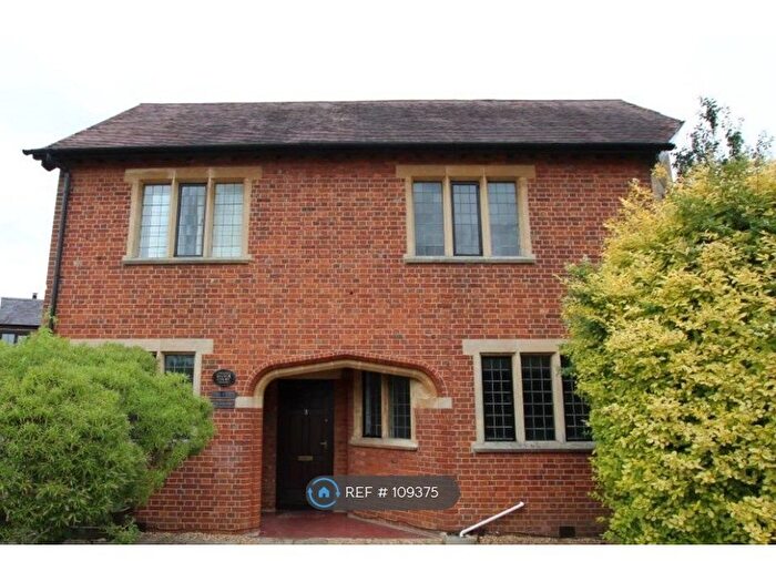 2 Bedroom Flat To Rent In Kidlington High Steet, Kidlington, Oxfordshire, OX5