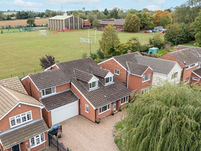 4 Bedroom Detached House For Sale In Home Close, Kibworth Beauchamp, LE8