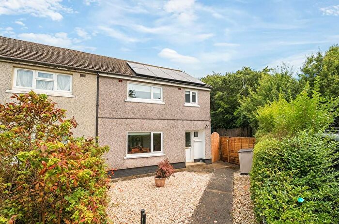 3 Bedroom Semi-Detached House For Sale In Maes Y Wern, Carway, Kidwelly, SA17